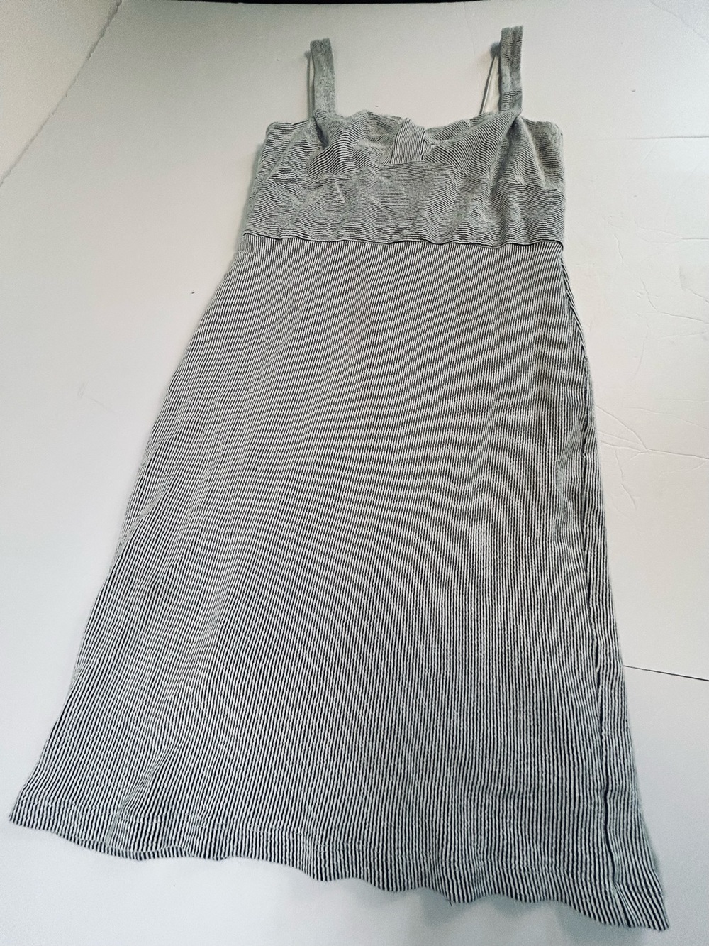 Ann Taylor Striped Sleeveless Midi Dress in Gray and White